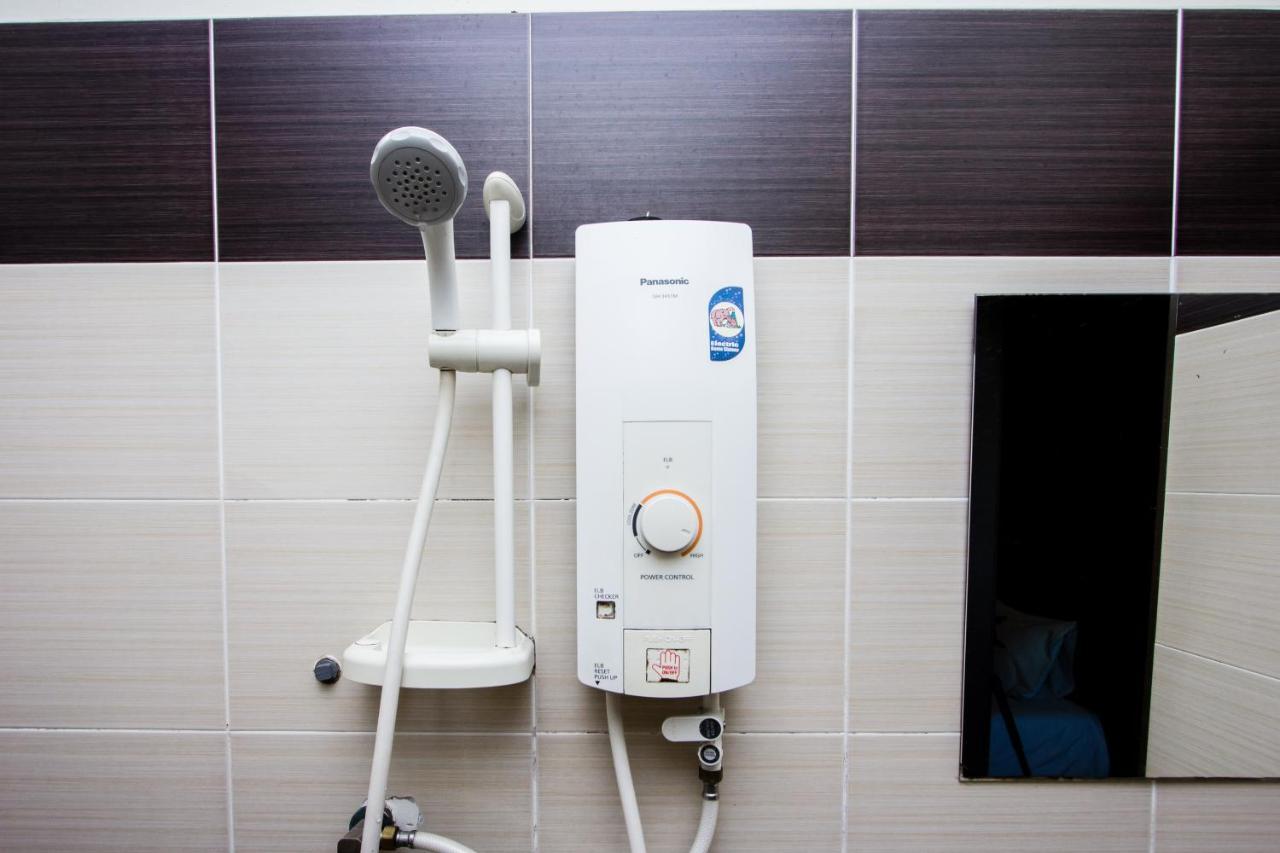 Value Inn Homestay Butterworth Buitenkant foto