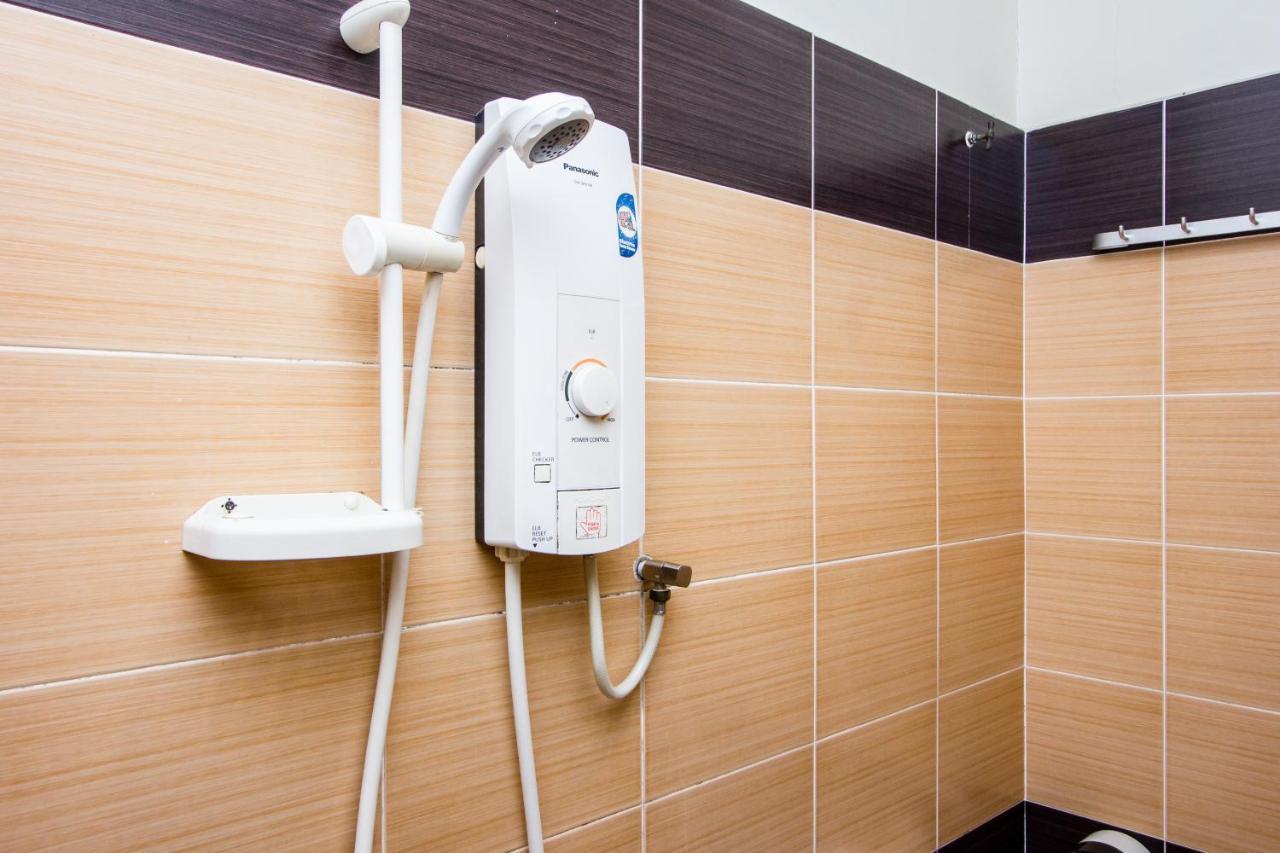 Value Inn Homestay Butterworth Buitenkant foto